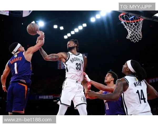 克拉克斯顿创造历史首次三双成篮网21世纪首位中锋三双球员