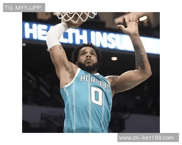 迈尔斯布里奇斯高效表现助力球队奠定胜局25分8板4助攻三分球命中率惊人